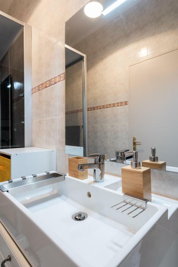 Appartement Coeur De Ville - Wifi - Lave-Seche Linge بو المظهر الخارجي الصورة