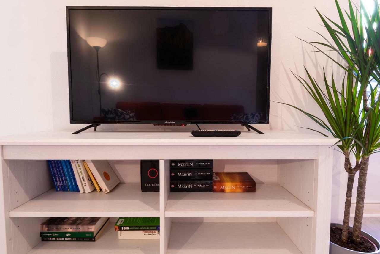 Appartement Coeur De Ville - Wifi - Lave-Seche Linge بو المظهر الخارجي الصورة